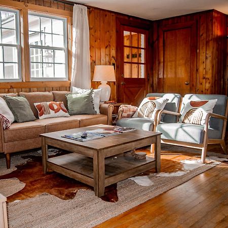 Birch House: Cozy Cabin 5 Min From Okemo Ludlow Eksteriør bilde